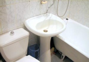 Установка раковины тюльпан в ванной в Люберцах